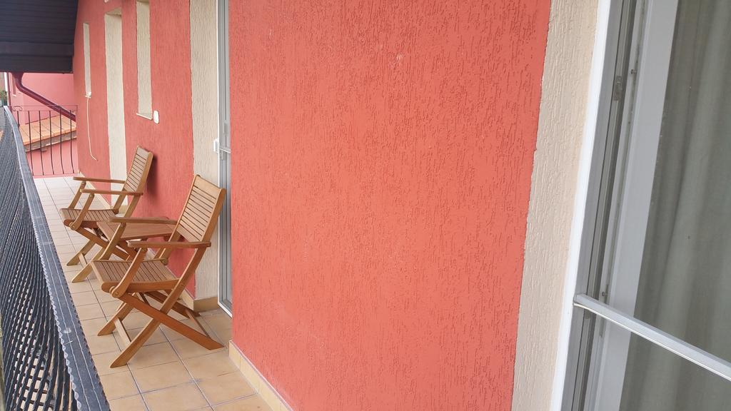 Family Pension Arad Exterior foto