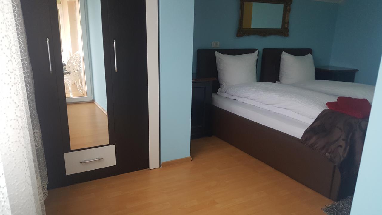 Family Pension Arad Exterior foto